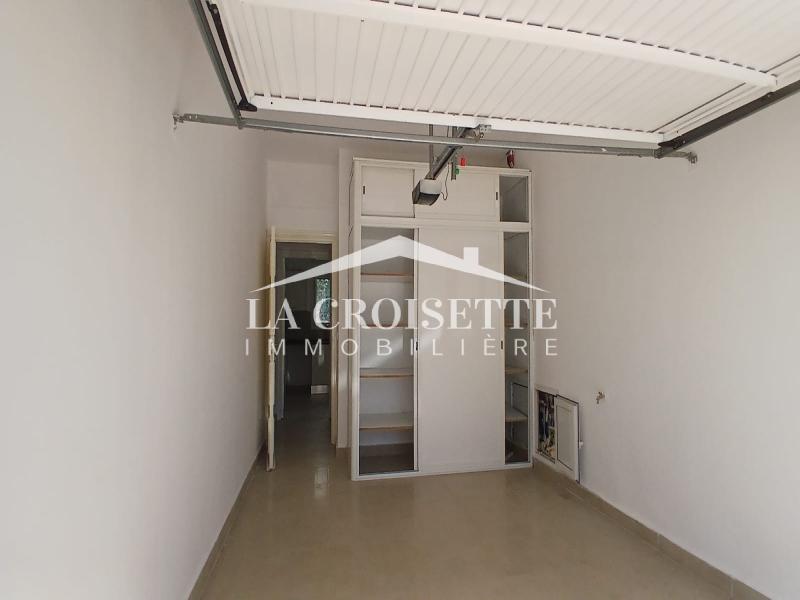 Villa S+5 avec jardin aux Berges du Lac 1